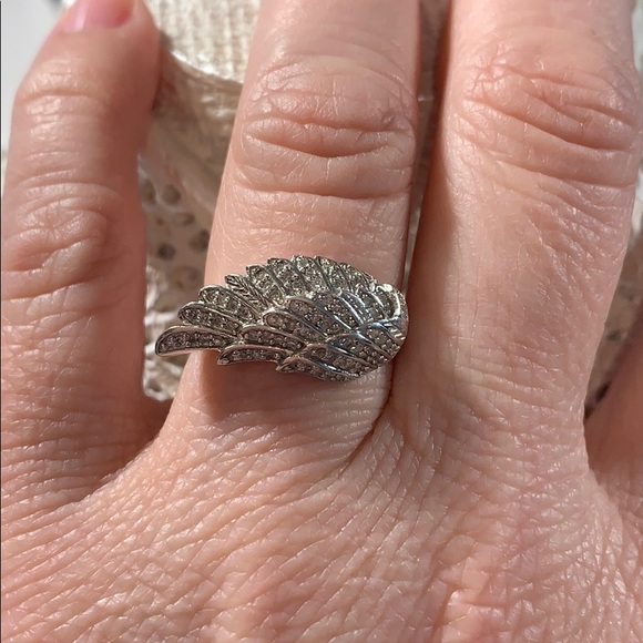QVC Affinity angel wing ring - Picture 3 of 3